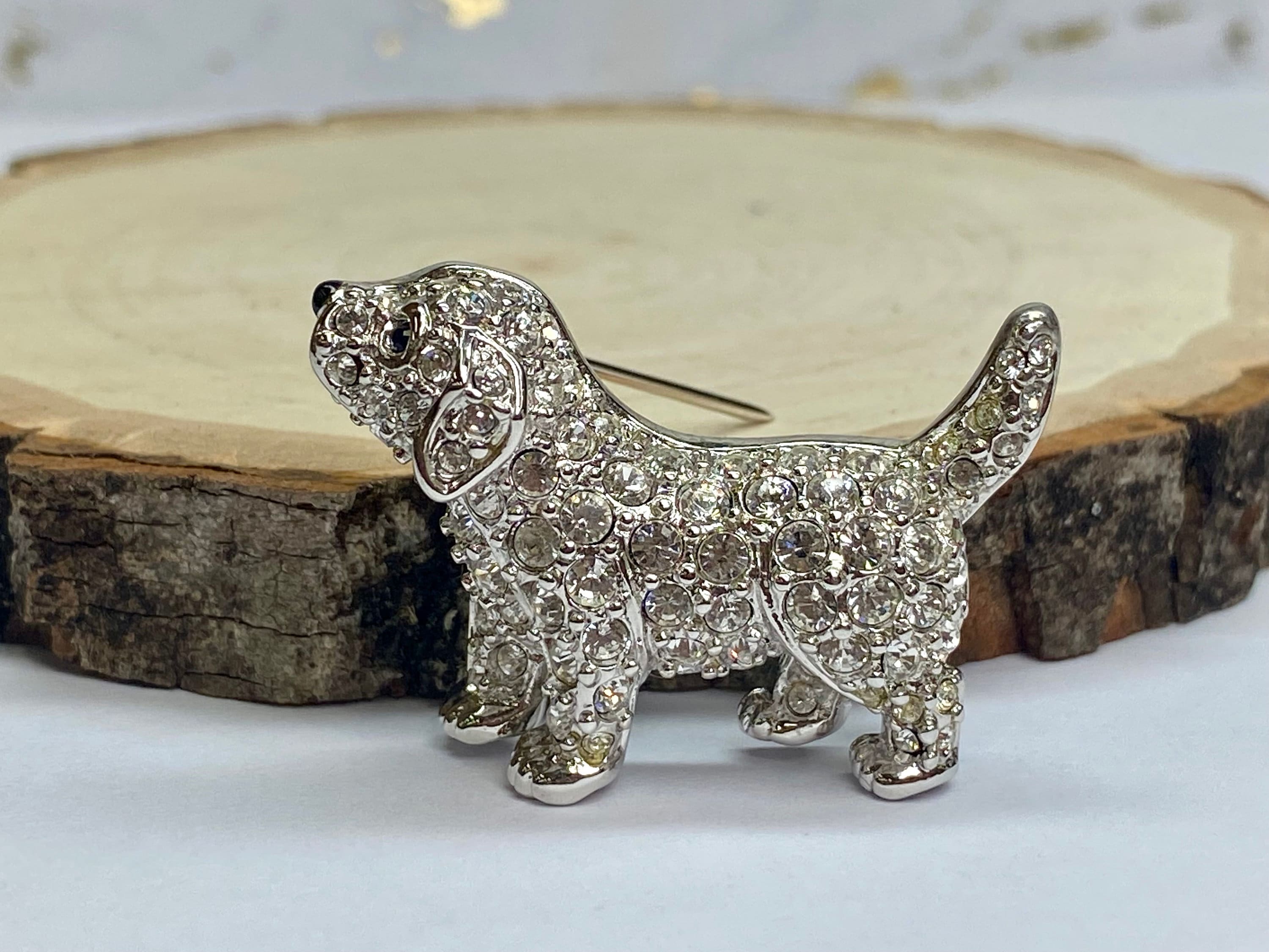 SWAROVSKI スワロフスキー 犬 ドッグ タックピン ピンブローチ パヴェ il_fullxfull.5696620642_5p9c.jpg