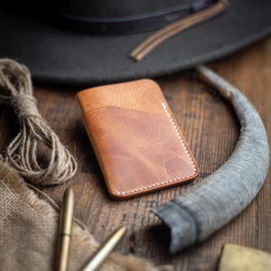 Portacarte Envoy / Realizzato a mano in pelle cerata Badalassi