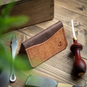 Handgefertigte Geldbörse | Schlanke minimalistische Brieftasche | Premium Pueblo-Leder | Kompakte Kartenhülle für Männer & Frauen | Rustikale Visitenkarte