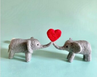 Sweet Love Elephants Wall Art, Ideal Valentine's Day Gift, Perfect Valentine's Day Gift! Valentine gift, Valentines Day, heart, Love