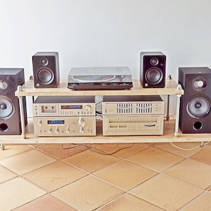 Meuble Hifi en bois massif et tiges filetees , Hifi audio rack stand, audiophile vynil turntable stand,  meuble television en bois massif