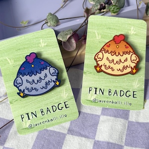 Chicken Wooden Pin Badge: Illustration Art