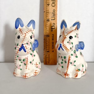 Cute Kitschy Scottish Dogs Salt & Pepper Shakers - Vintage - Red Japan Stamp