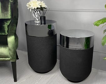Modern Decorative Coffee Table with Black Accents - Dual Function Planter Stand - Elegant Living Room Decor -  70 cm 60 cm Ø40 cm