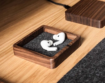 Vassoio in legno Catch All / Accessori da scrivania per ufficio per donne e uomini / Catchall per gioielli, chiavi, cuffie / Regalo per insegnanti