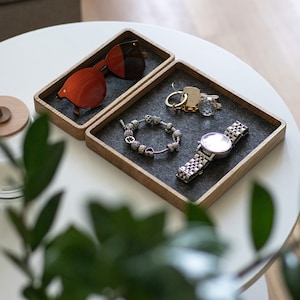 Two wooden catchall tray (walnut/oak)