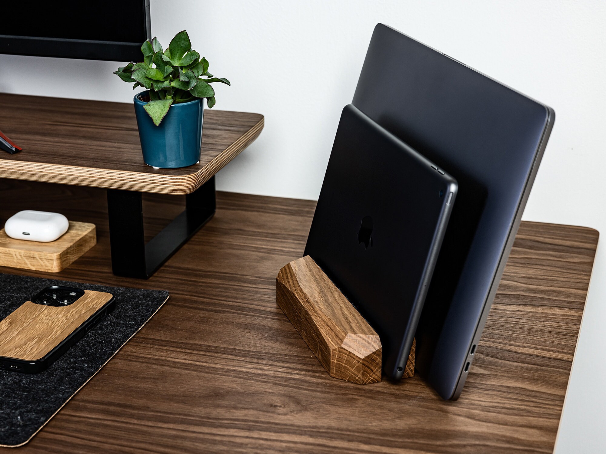 UGREEN Supporto Verticale per Laptop Regolabile, Stand per PC Portabile