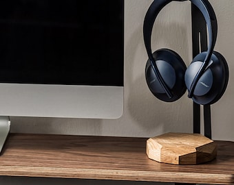 Support pour casque avec chargeur sans fil Qi | Porte-écouteurs en bois | Cadeau de Noël pour joueur, anniversaire et cadeau d'anniversaire