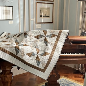Fratello- Digital Quilt Pattern in Lap, Queen & King Size / designed by Lorna Costantini