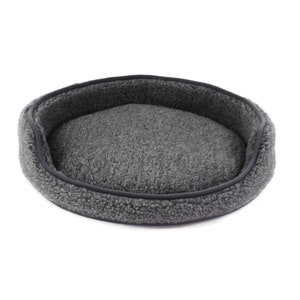 100 % Merino wool dog bed, Dog Sleeping Bed, Organic dog&#39;s lair, large dog bed, dog nest, Wool dog Lair, Warm Puppy Bed, Merino Wool Pet Mat