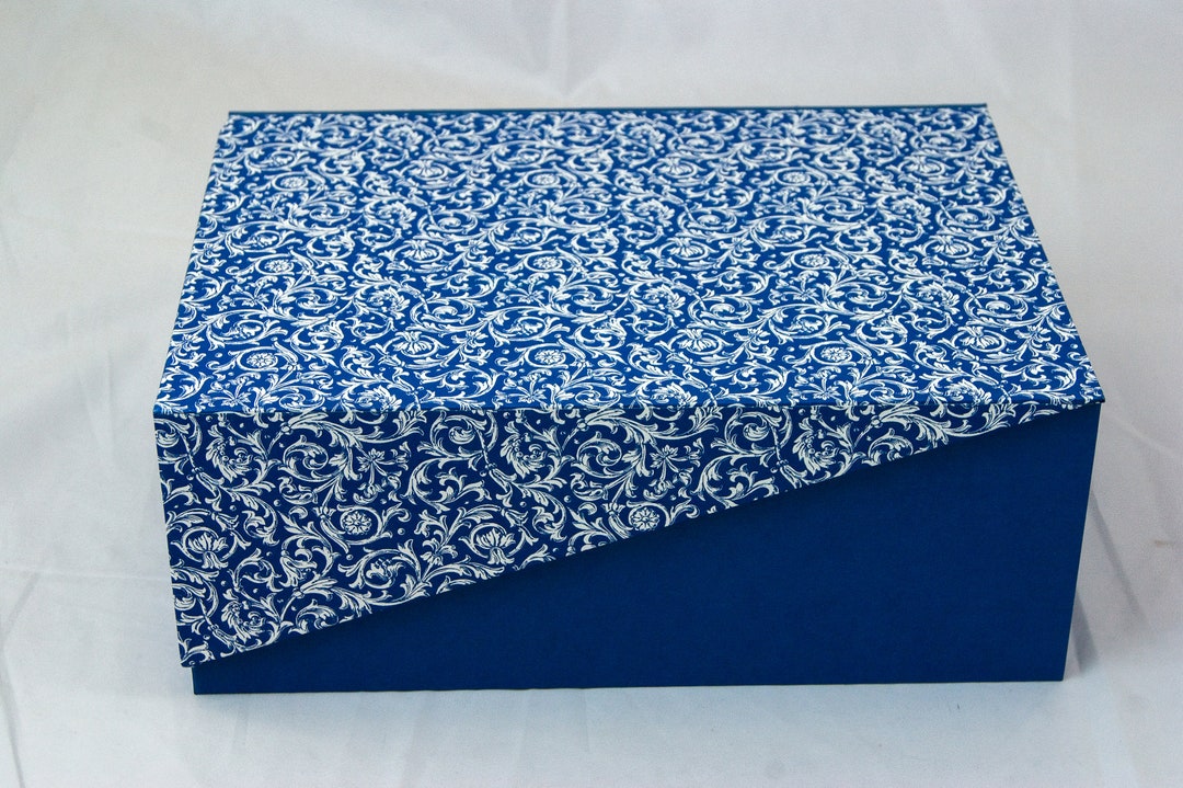 Decorative Storage Box With Lid, in Different Sizes, Personalized Swirl