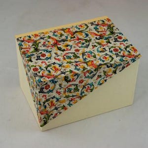 Decoratieve opbergdoos met deksel, in verschillende maten, personaliseerbaar FLO ORANJE