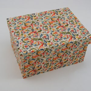 Boxes with slip lids in many sizes Storage box with lid FLO ORANGE