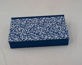 Personalized storage box with hinged lid in many sizes WIRBEL BLUE
