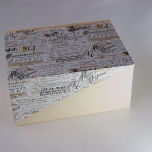 Decoratieve opbergdoos met deksel, in verschillende maten, aanpasbaar ALPHABETH