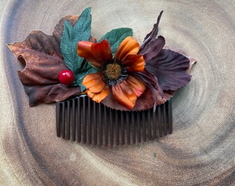 Autumnal hair comb hair blossom