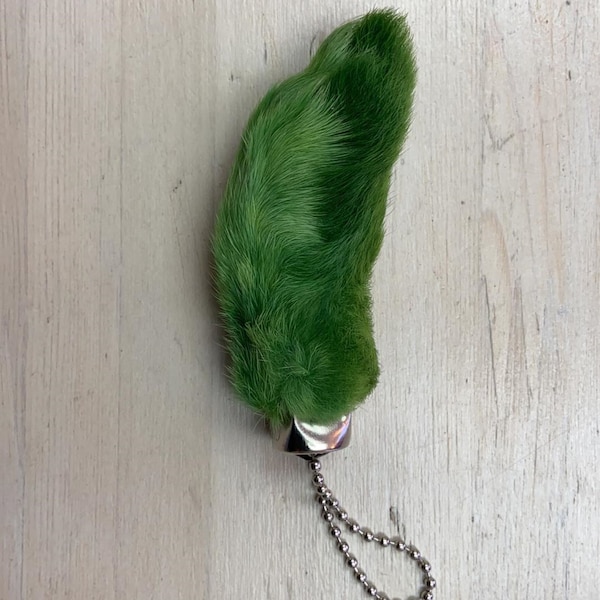 Porte clé en patte de lapin / Rabbit paw key chain