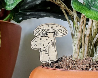 Amanita Mushroom Plant Stake (2 Sizes) - Plant Accessories - Wood Indoor Plant Pot Décor - Houseplant Decoration - Plant Mom Lover Gift Idea