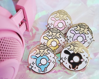 Mini pin de esmalte Seelie (LIQUIDACIÓN)