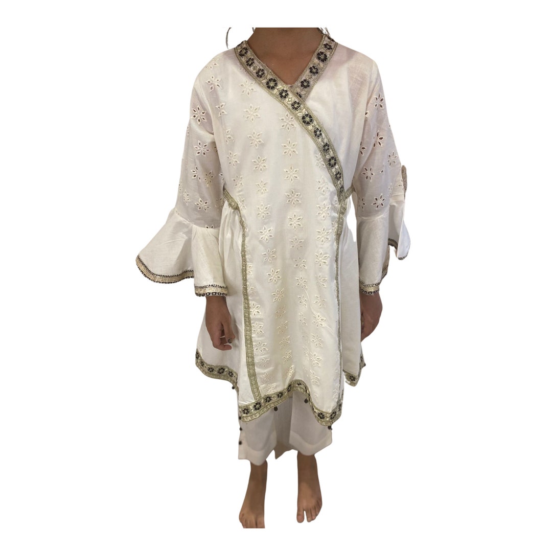 White Angharka Style Mona's 3-piece - Etsy