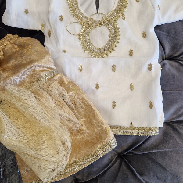 Zara Shahjahan Inspired White And Gold Gharara main image 1