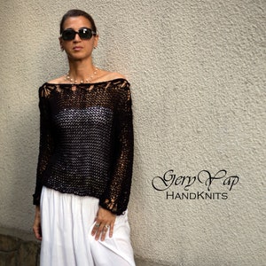 Bomullströja för kvinnor - Handstickad sommartröja i svart - Löst stickad grunge-tröja - Handgjord transparent tröja