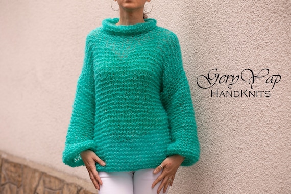 Warm fluffy jumper hotsell