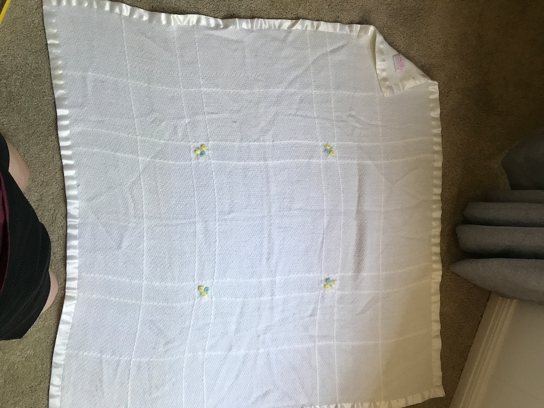 Vintage Handwoven Acrylic Baby Blanket the Three Weavers Etsy