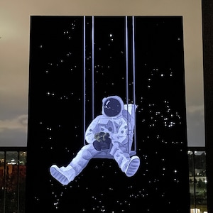 Impression d'art sur toile LED astronaute. Art mural lumineux, astronaute surréaliste, décoration de la NASA, art veilleuse