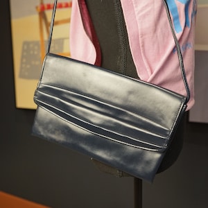 Vintage Ledertasche Navy Blue mit eingebautem Spiegel