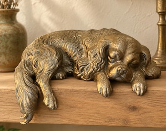 Cavalier King Charles Spaniel Sleeping Shelf Sitter – Antique Gold Finish | 3D Printed Figurine
