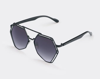 Hexagon Aviator Sunglasses: Unisex Vintage Style, Black Lens