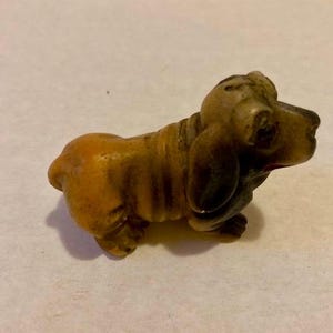 Vintage Basset Hound Resin Mini Figurine Dog Statue Cute Lifelike 1.5” H