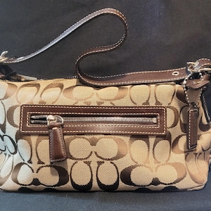 極美品 vintage coach archive y2k west bag Coach 6044 Grey Signature C Demi Shoulder Bag – Rediscover Vintage