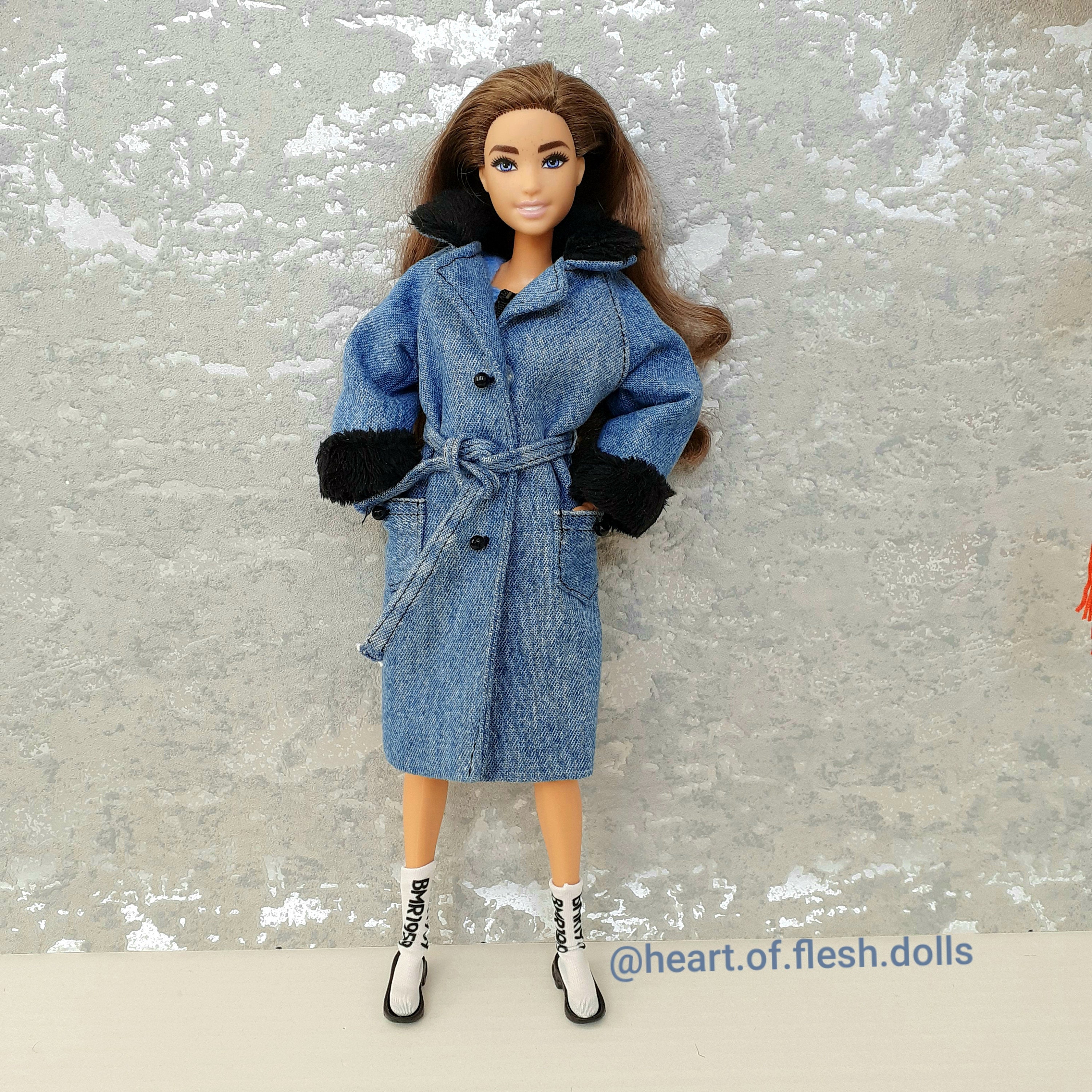 1 tenue avec petite veste fourrure vêtements pour Barbie poupée mannequin  femme