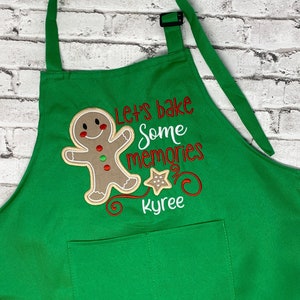 Personalized Christmas Apron, Kids Christmas Apron, Kids Baking Apron, , Kids Holiday Apron, Adult Christmas Apron