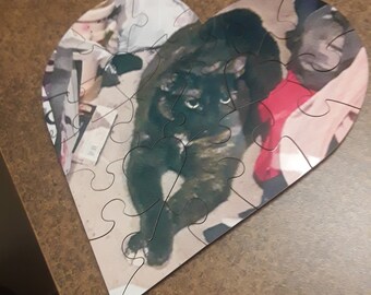Personalized pet puzzles