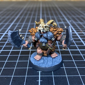 DnD Miniature - Dwarf Fighter / Barbarian