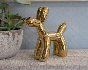 Gold Balloon Dog Ornament: Modern Pop Art Sculpture