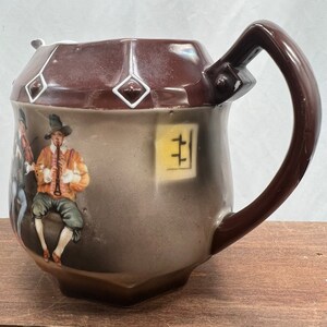 Bavarian Creamer with Peasant Musicians 1920s Royal Bayreuth Deponiert image 9