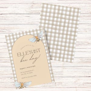 Modèle modifiable d'invitation pour le premier anniversaire d'une abeille - Canva à télécharger