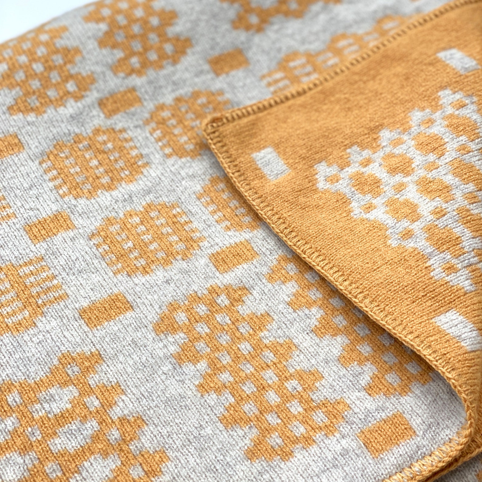 Woollen 'Heulwen/Sunshine' Blanket Welsh Caernarfon Etsy