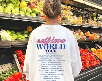 self love world tour Crewneck | pullover mit rundhalsausschnitt | trendige Sweatshirts | trendige Pullover | trendige Kleidung Frauen | ästhetische Kleidung
