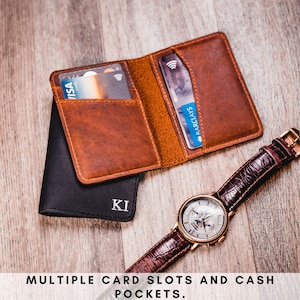 PERSONALISIERTE ZWEIFACH WALLET, Minimalistische Brieftasche, Leder Bifold Brieftasche, Distressed Leder Slim Bifold Brieftasche, Vatertagsgeschenk, Kartenhalter