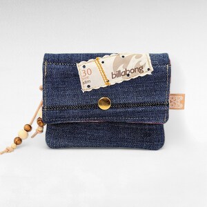 Kleines Upcycling Jeans Patchwork Portemonnaie für Damen und Herren// hübsche Geschenkidee mit Nachhaltigkeitsgarantie