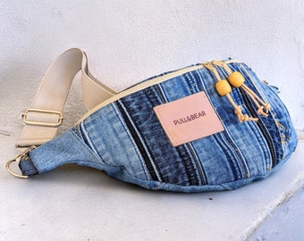 Bauchtasche aus Jeans für Damen / Gürteltasche aus recycelter Jeans im Patchwork-Design /Jeans Bum Bag mittelgroß / Upcycling Jeanstasche