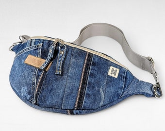 Bauchtasche aus Jeans für Damen / Gürteltasche aus recycelter Jeans im Patchwork-Design /Jeans Bum Bag mittelgroß / Upcycling Jeanstasche