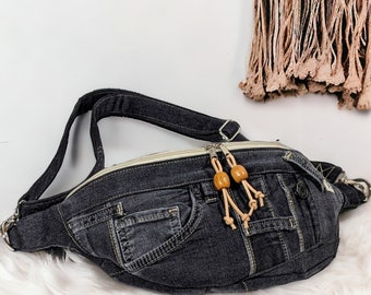 Black jeans bum bag for women/belt bag made of recycled jeans in a patchwork design/medium-sized jeans bum bag/upcycled jeans bag