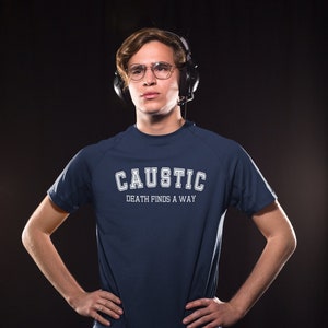 Caustic Death Finds A Way Apex Legends Unisex T Shirt l Great Gift for Gamers