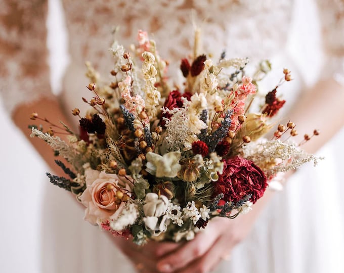 Seasonal Dried Florals and Bouquets